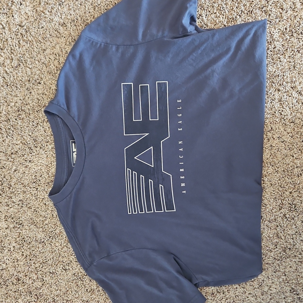 Men's AE t-shirt
